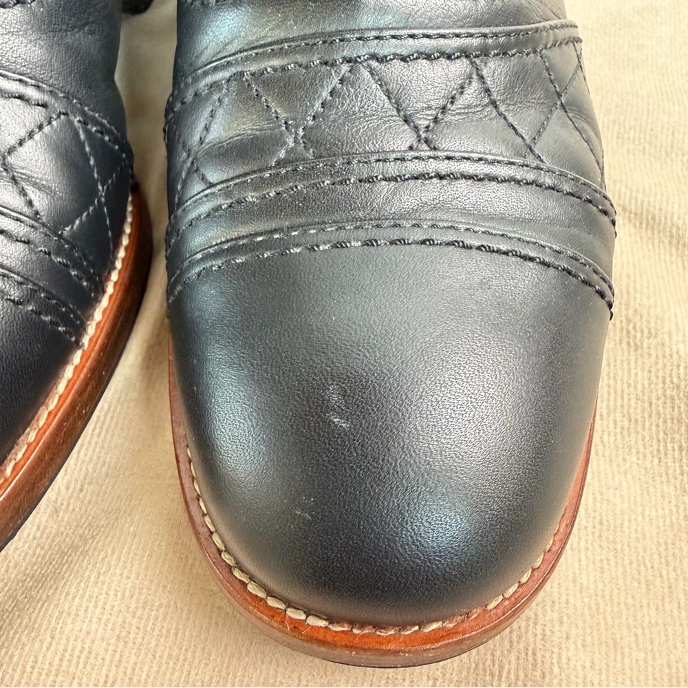 Chanel Black Leather Quilted Lace-Up Ankle Boots EU 37.5 - Picture 15 of 16